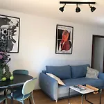 Oomph Warsaw Downtown Apartments