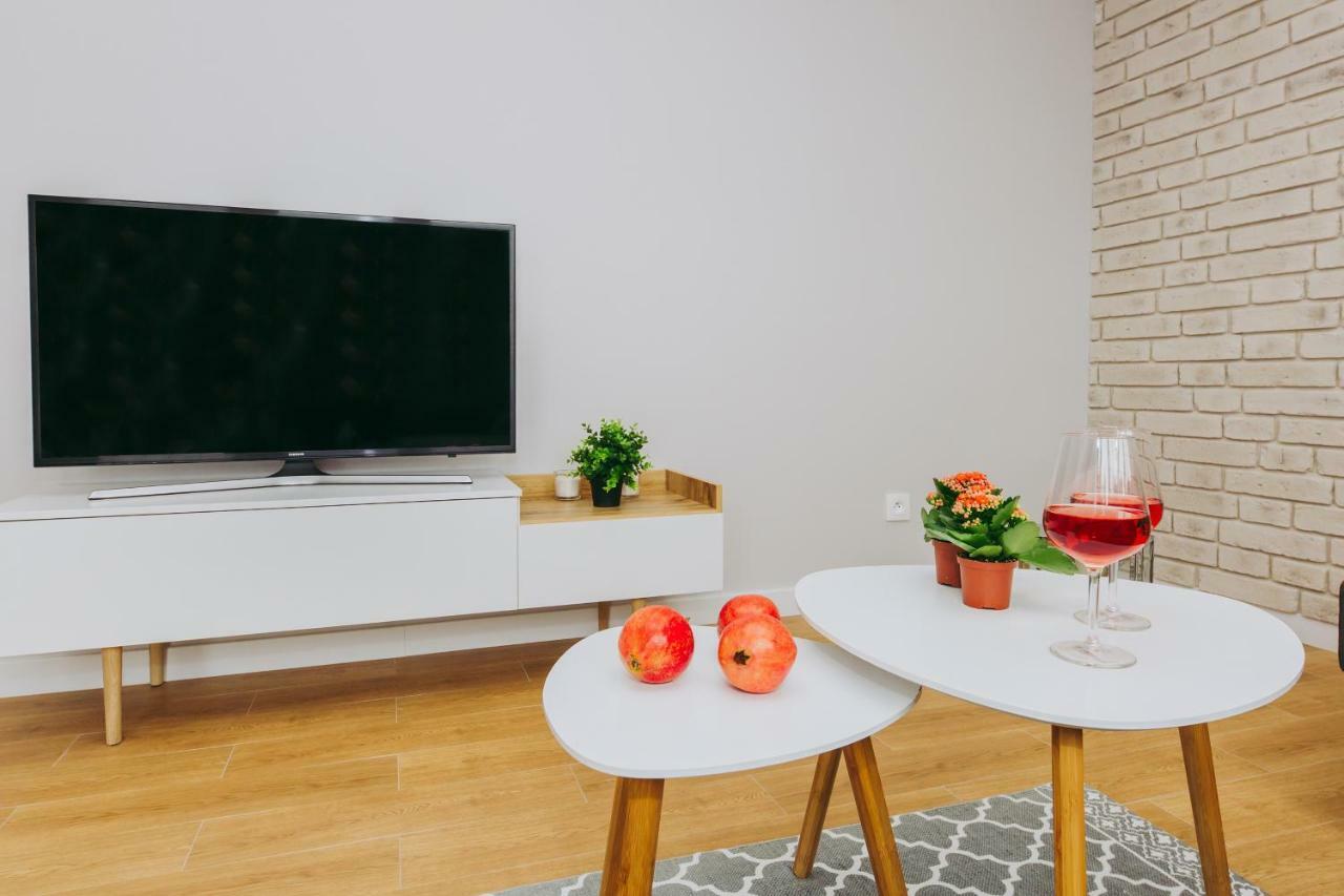 Oomph Downtown Apartament Warszawa